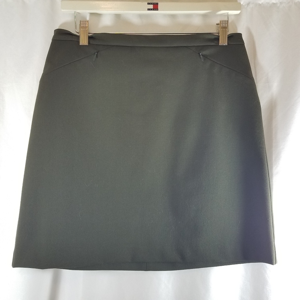 The Limited Army Green Khaki Skirt Size 8 NWT